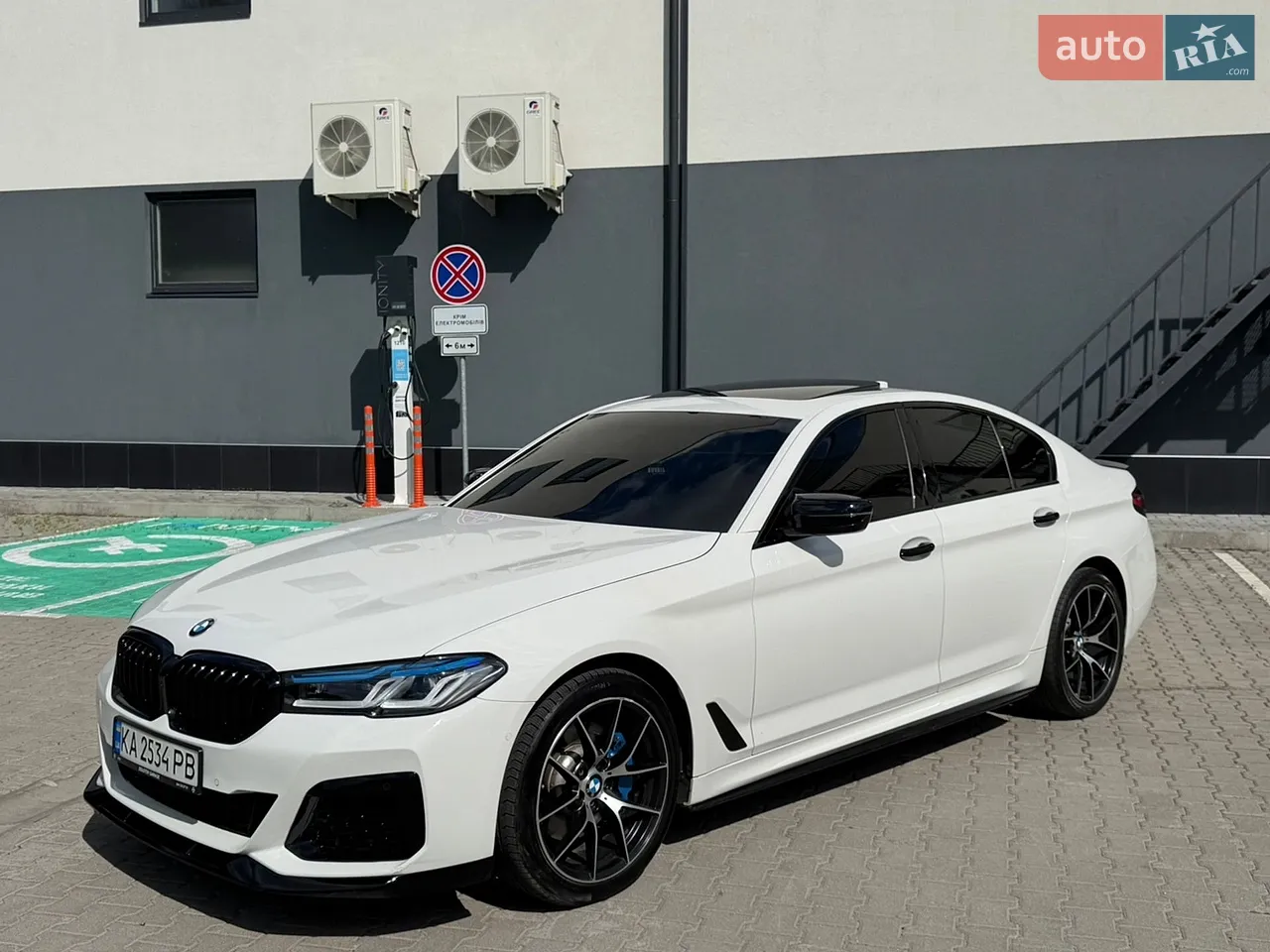 2017 BMW 5er - мініатюра 17