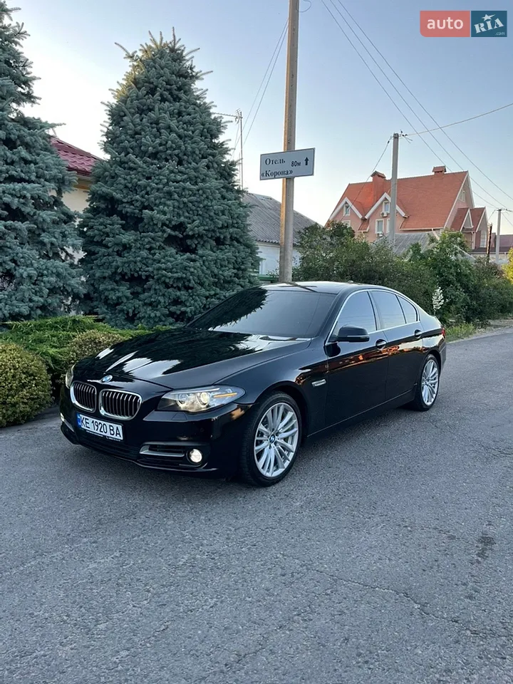 2016 BMW 5er - мініатюра 16