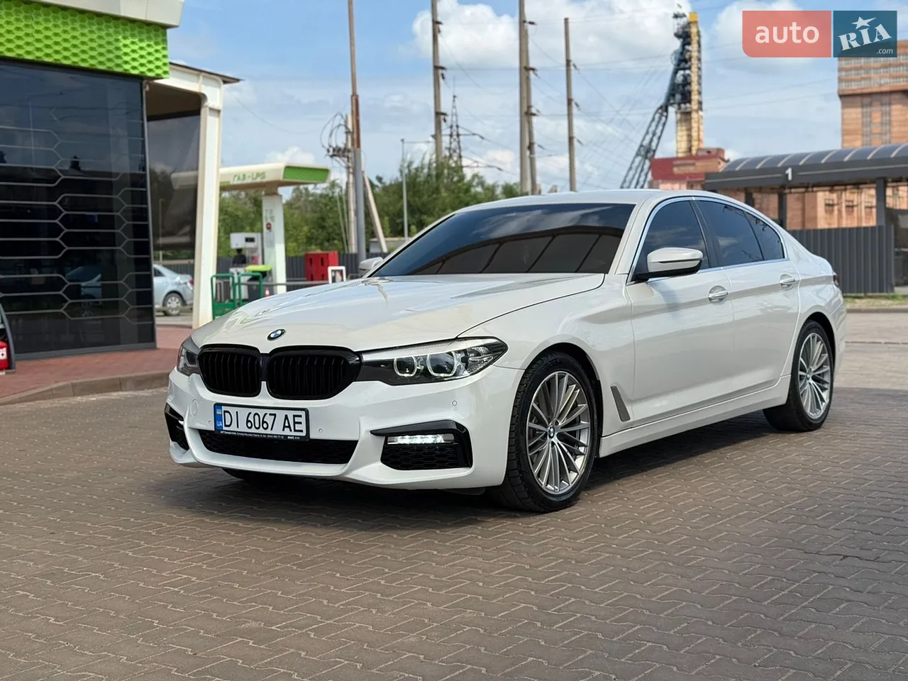 2017 BMW 5er - мініатюра 38