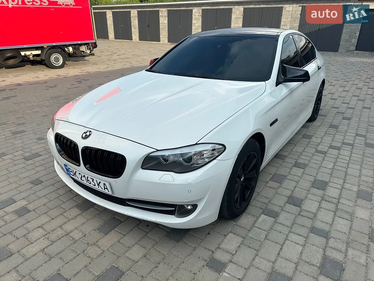2012 BMW 5er - мініатюра 12