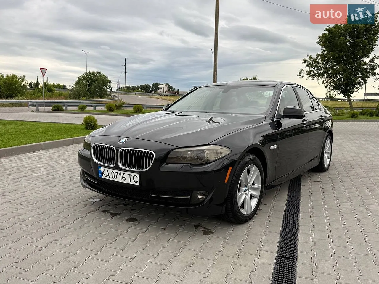 2012 BMW 5er - мініатюра 11