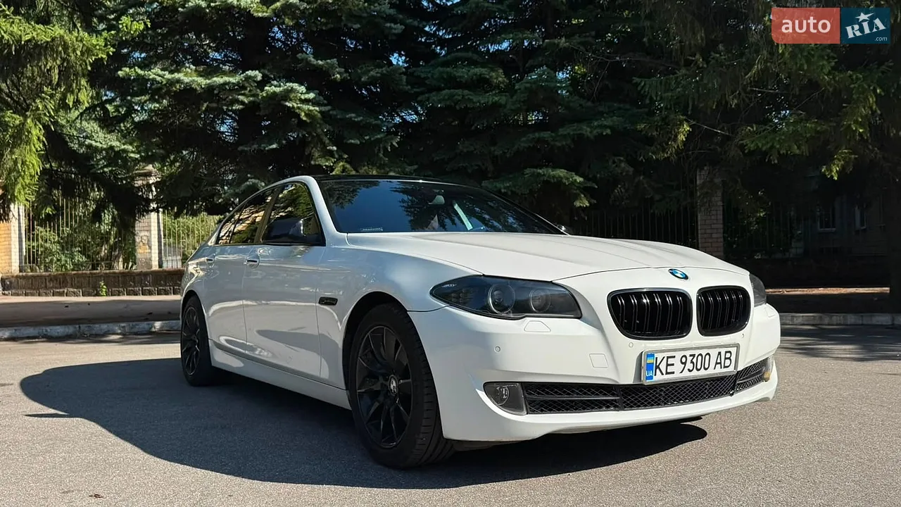 2013 BMW 5er - мініатюра 18