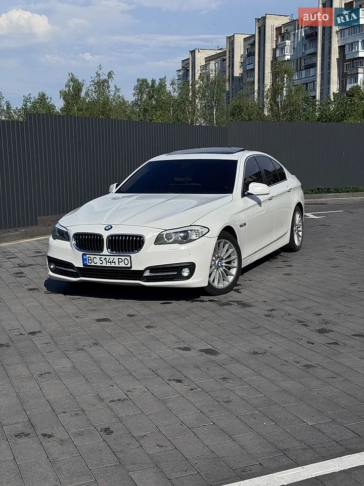 2012 BMW 5er - мініатюра 17