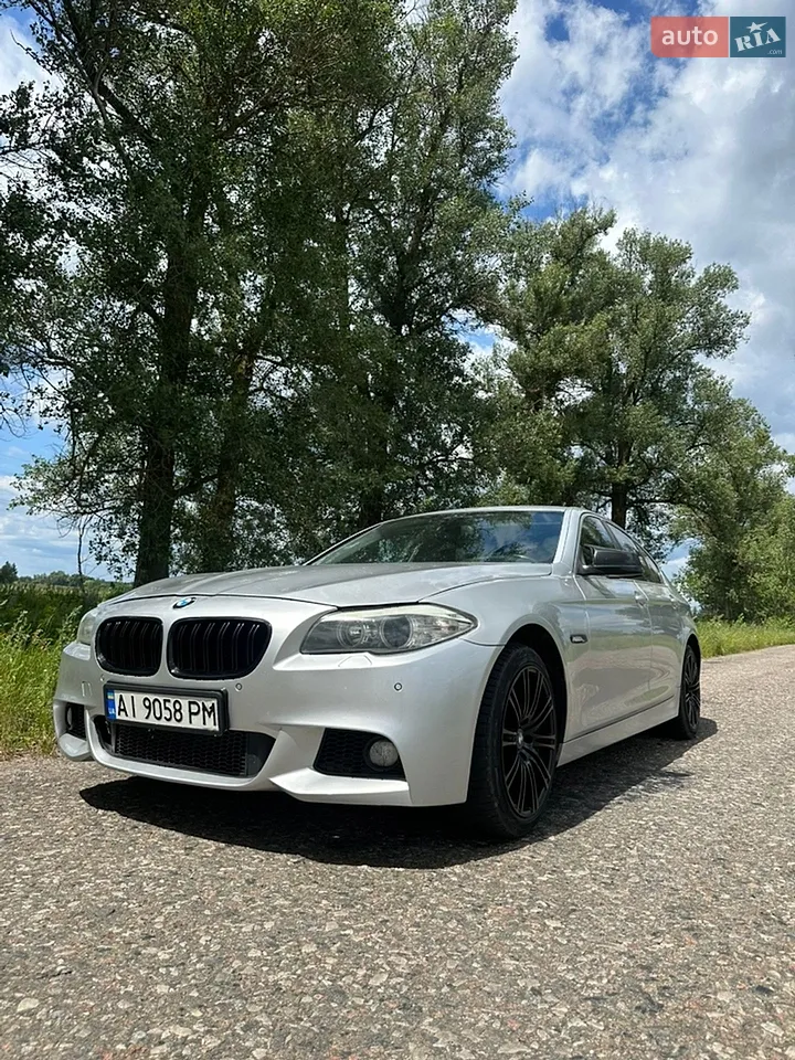 2010 BMW 5er - мініатюра 21