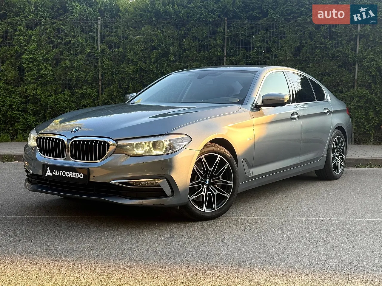2017 BMW 5er - мініатюра 38