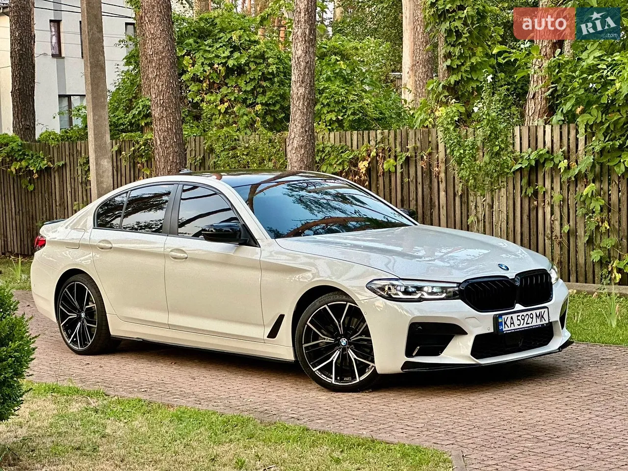 2022 BMW 5er - мініатюра 191
