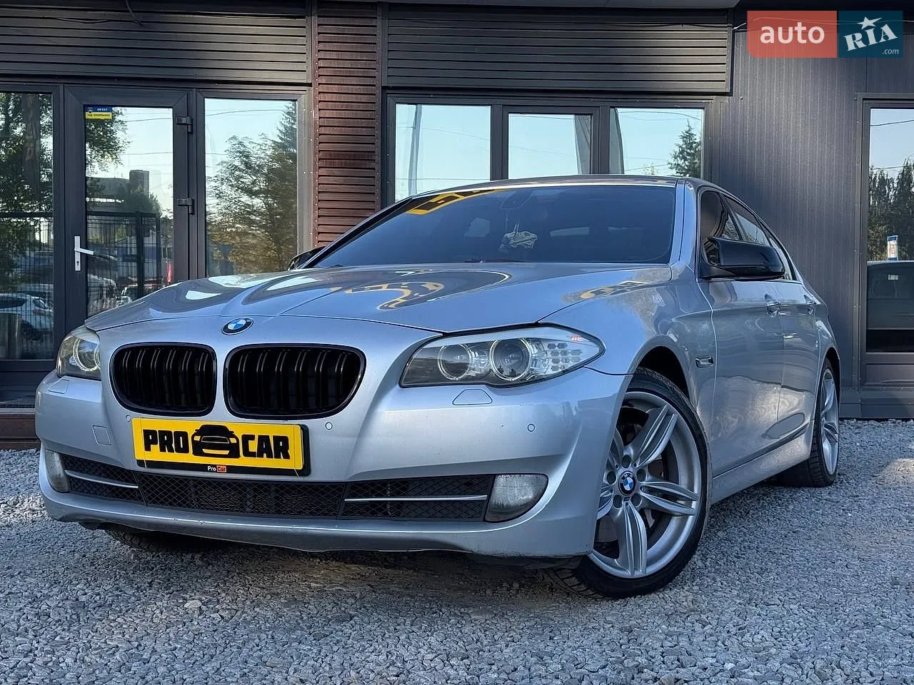 2010 BMW 5er - мініатюра 31
