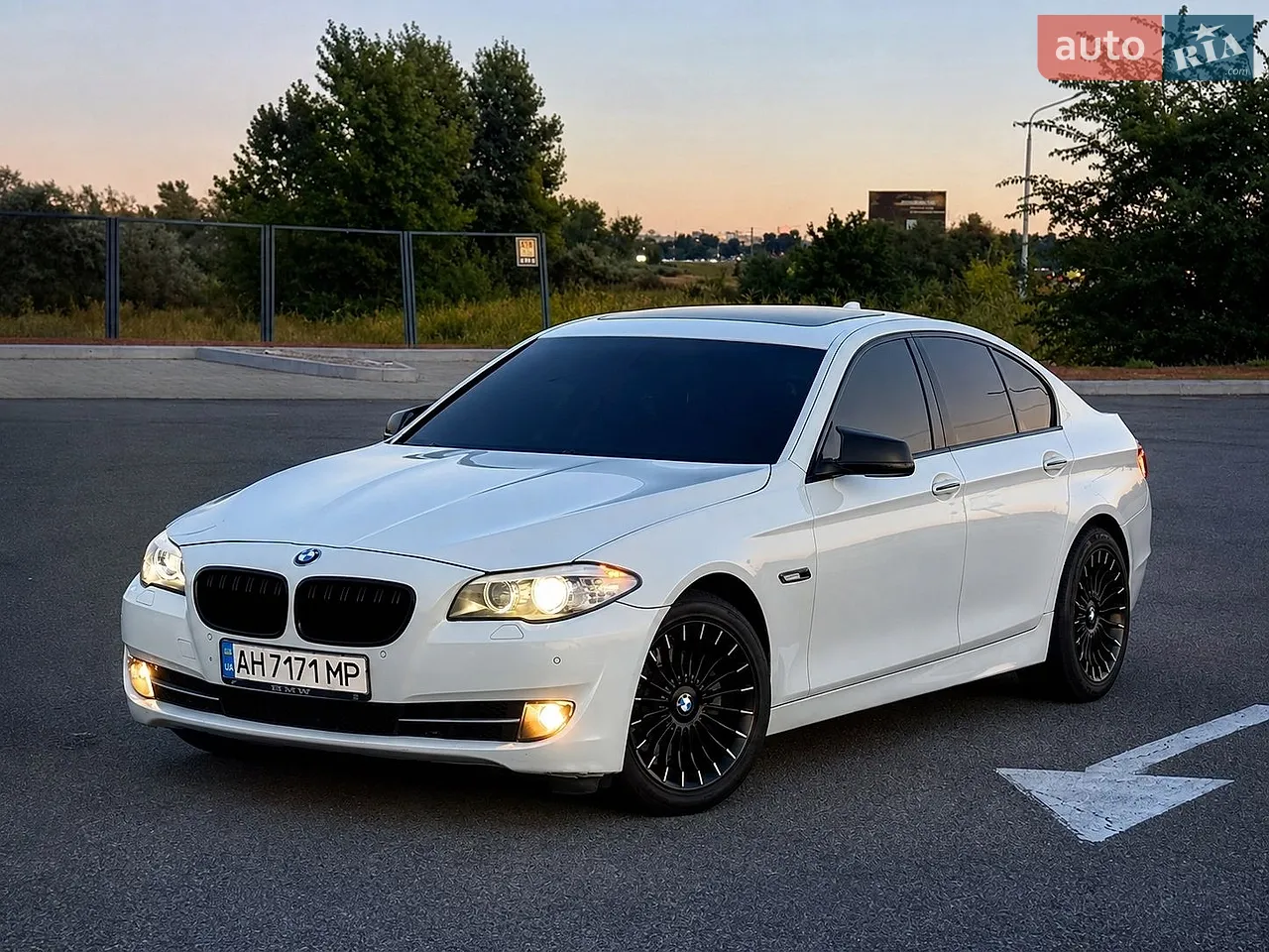 2013 BMW 5er - мініатюра 10