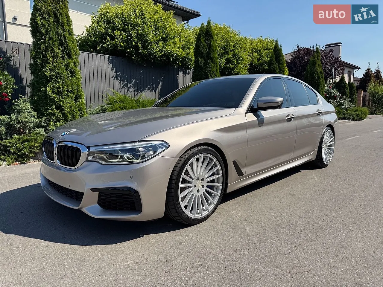 2017 BMW 5er - мініатюра 18