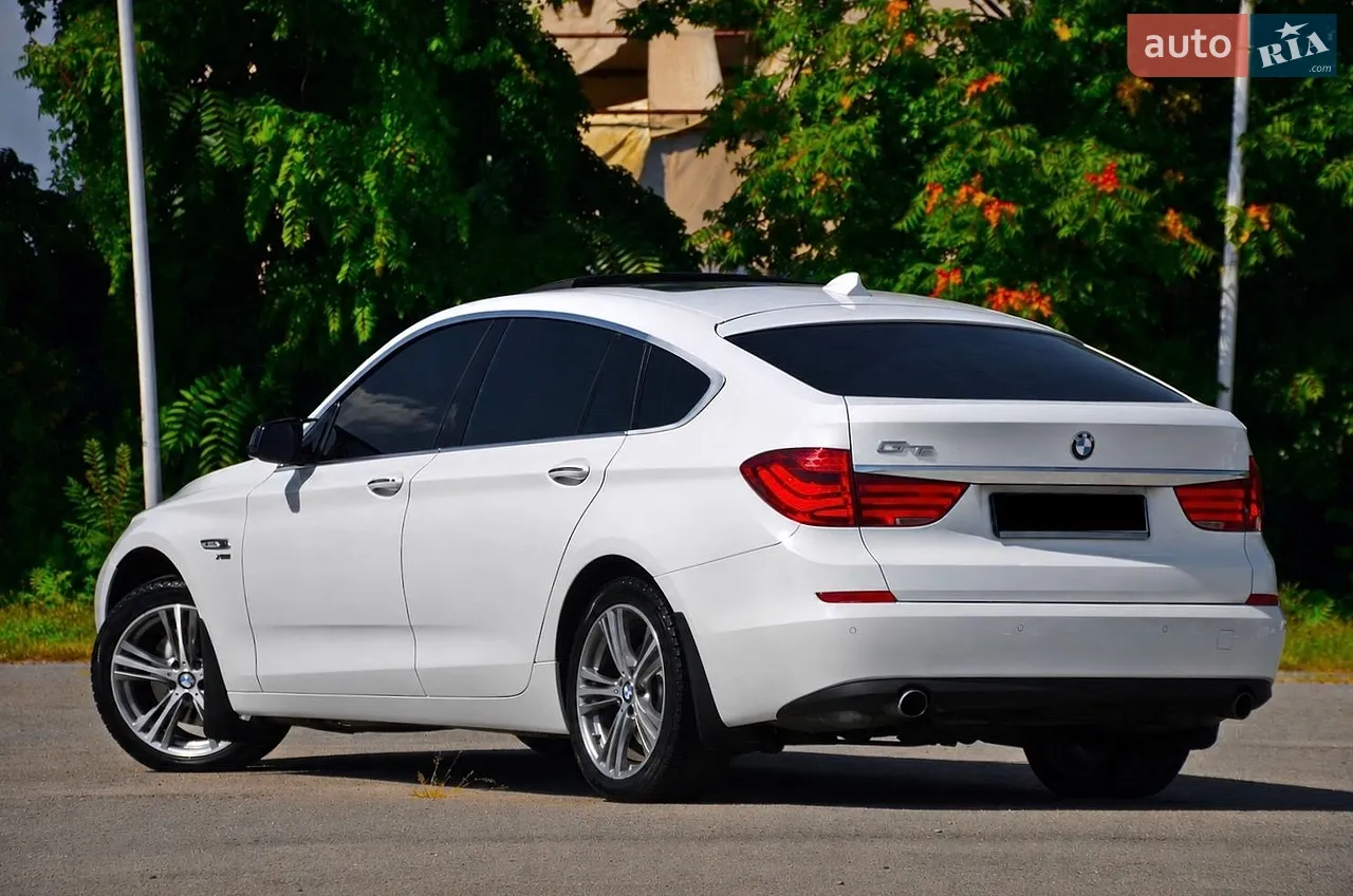 2010 BMW 5er - мініатюра 21