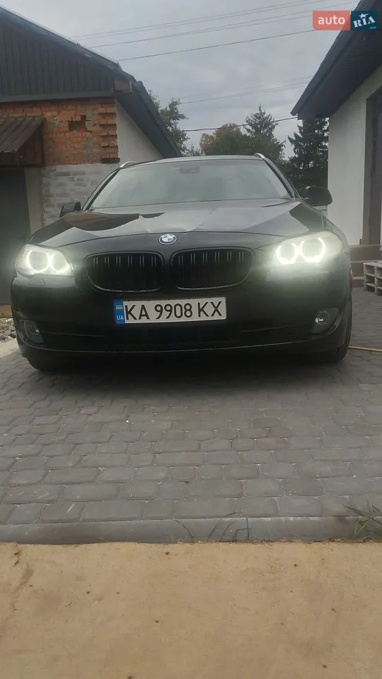 2010 BMW 5er - мініатюра 10