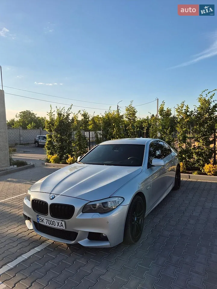 2011 BMW 5er - мініатюра 18