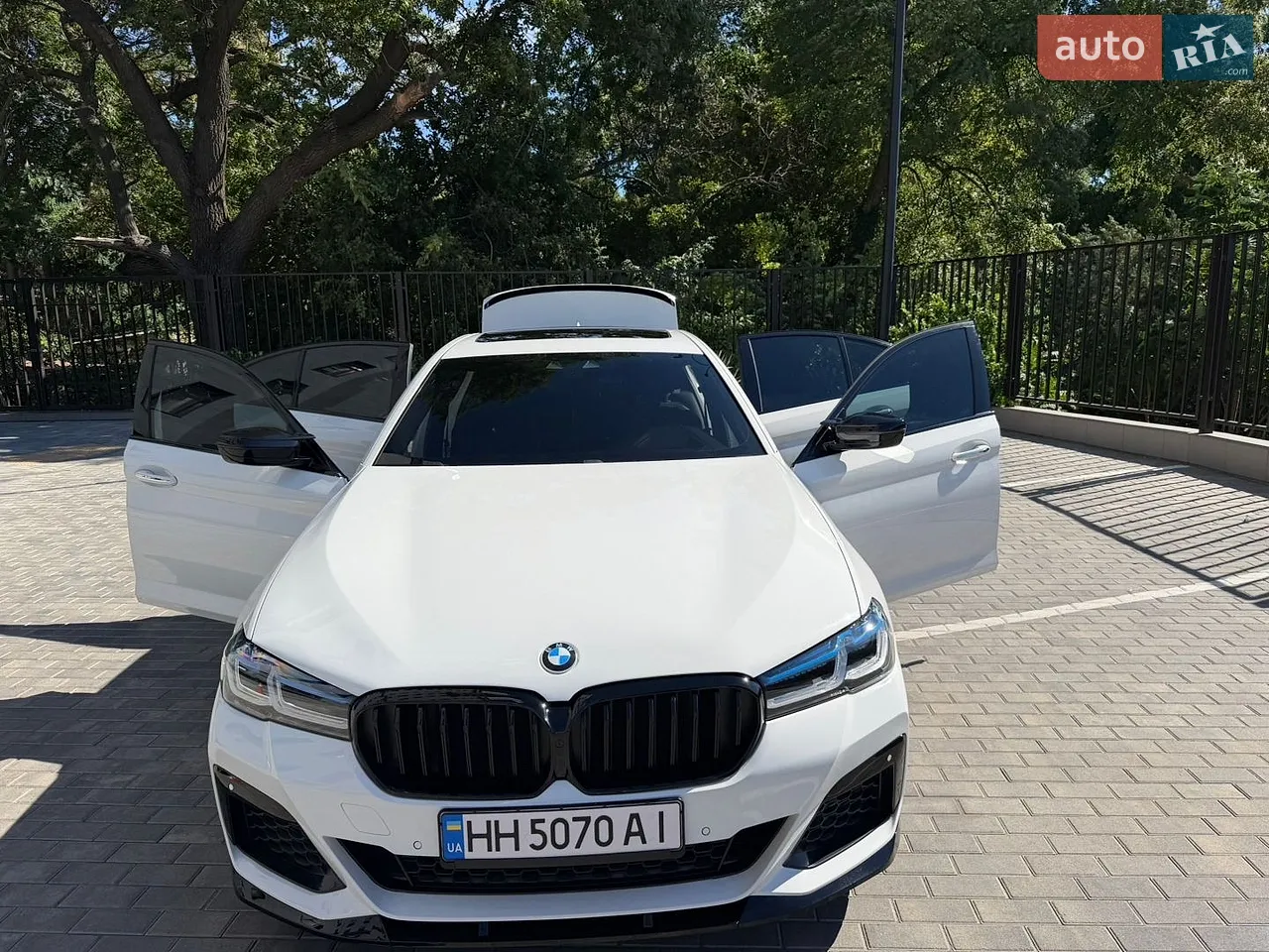 2017 BMW 5er - мініатюра 33
