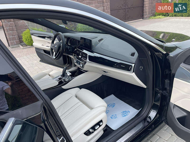 Лифтбек BMW 6 Series GT 2018 в Ровно фото 6 Лифтбек BMW 6 Series GT 2018 в Ровно