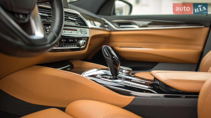 Лифтбек BMW 6 Series GT 2018 в Черновцах