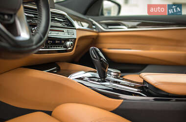 Лифтбек BMW 6 Series GT 2018 в 