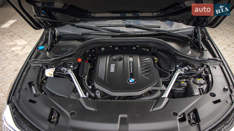Лифтбек BMW 6 Series GT 2018 в Черновцах