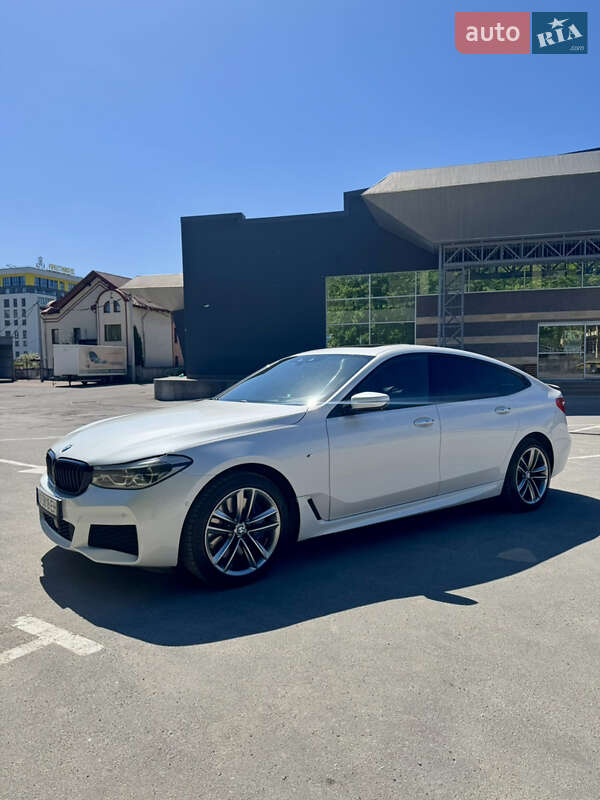 Ліфтбек BMW 6 Series GT 2017 в Тернополі фото 40 Ліфтбек BMW 6 Series GT 2017 в Тернополі
