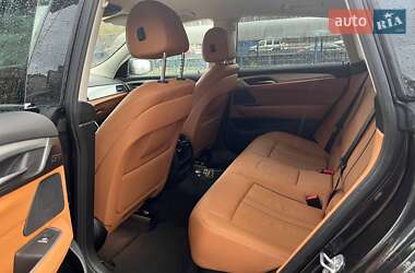 Лифтбек BMW 6 Series GT 2020 в 