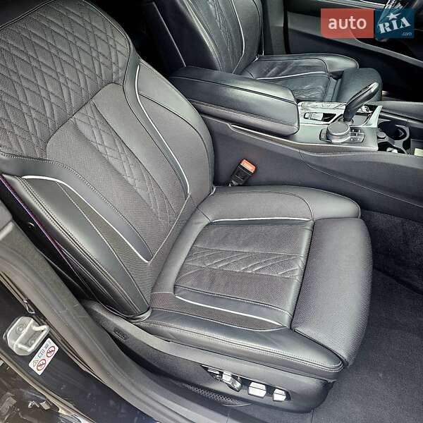 Лифтбек BMW 6 Series GT 2021 в Киеве