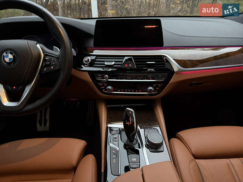 Лифтбек BMW 6 Series GT 2018 в Киеве