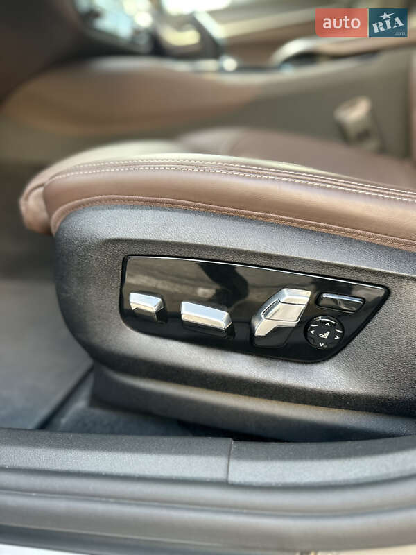 Лифтбек BMW 6 Series GT 2022 в Киеве