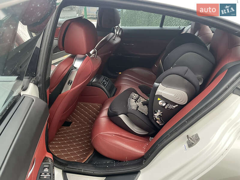 Купе BMW 6 Series 2012 в Києві