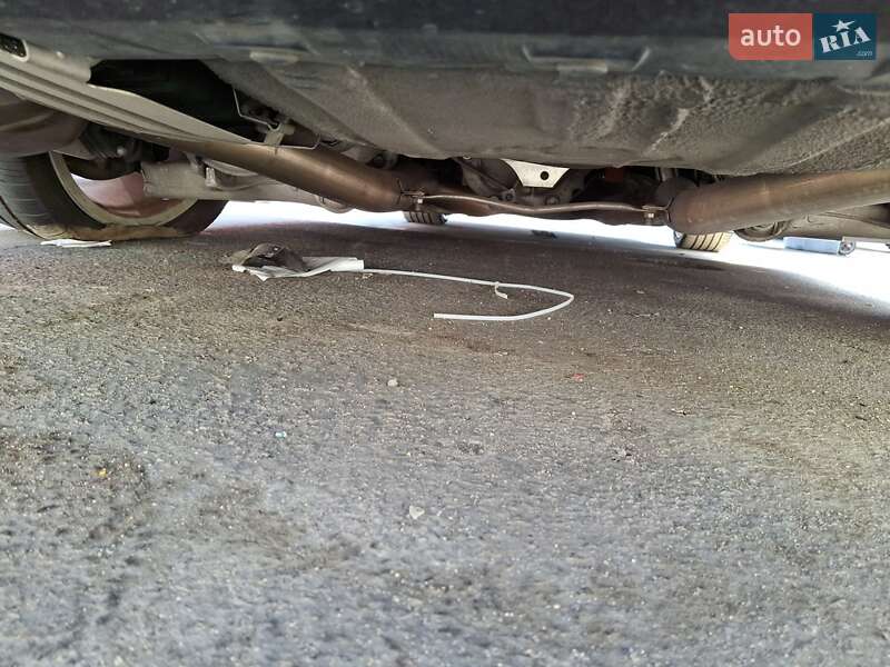 Купе BMW 6 Series 2012 в Киеве фото 4 Купе BMW 6 Series 2012 в Киеве