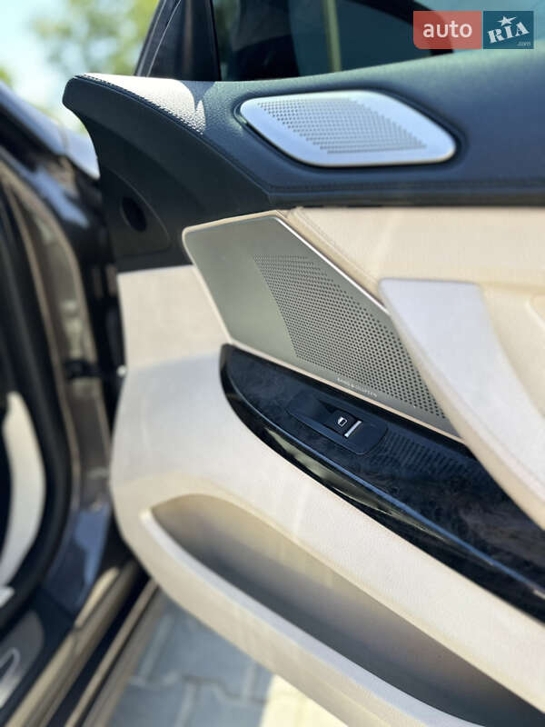 Купе BMW 6 Series 2012 в Чернівцях