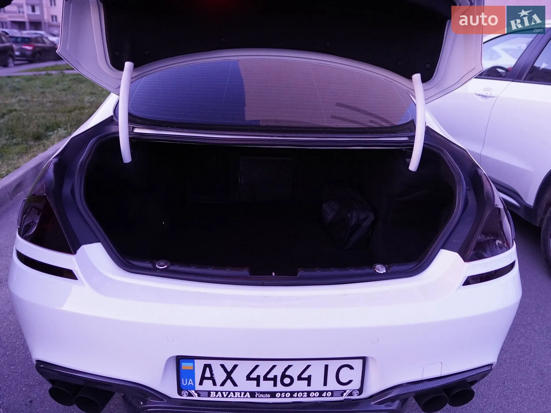2012 BMW 6er - мініатюра 12