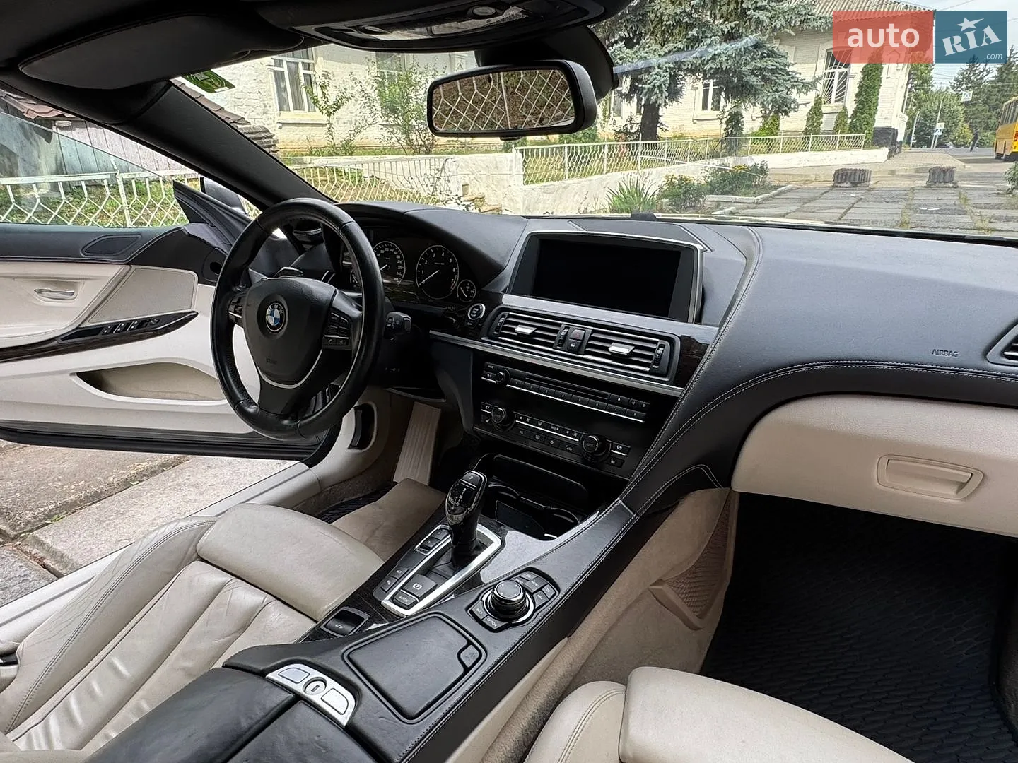 2011 BMW 6er - мініатюра 26