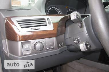 Седан BMW 7 Series 2002 в 