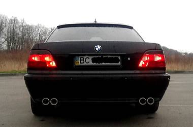 Седан BMW 7 Series 2000 в Львові