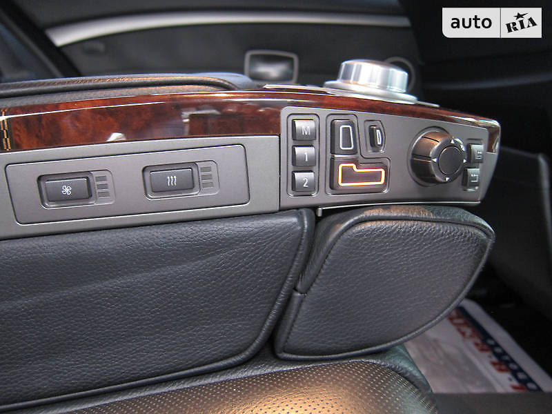 Седан BMW 7 Series 2006 в Киеве