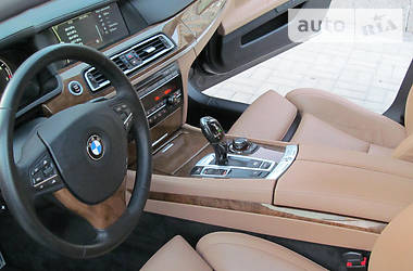 Седан BMW 7 Series 2009 в Рівному