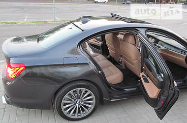 BMW 7 Series 2009