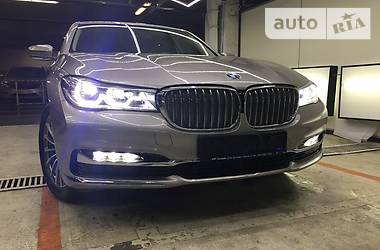 Седан BMW 7 Series 2017 в Киеве