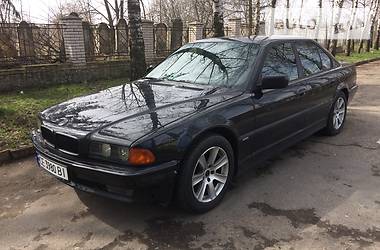 Седан BMW 7 Series 1997 в Черновцах