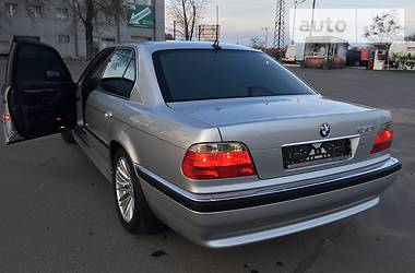 Седан BMW 7 Series 2001 в Дніпрі