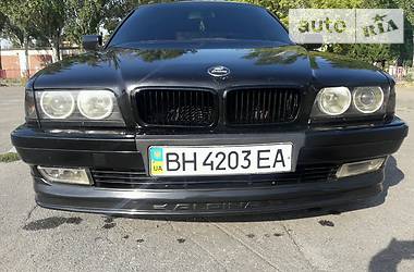 Седан BMW 7 Series 1996 в Одессе