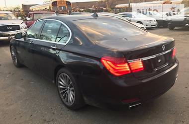 Седан BMW 7 Series 2012 в Львове