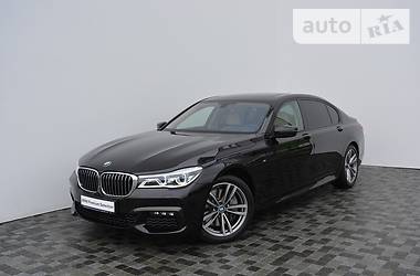 Седан BMW 7 Series 2017 в Киеве