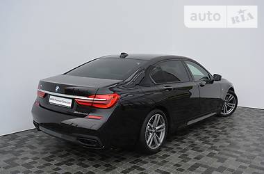 Седан BMW 7 Series 2017 в Киеве