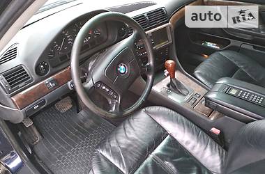 Седан BMW 7 Series 1998 в Сумах