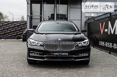 Седан BMW 7 Series 2016 в Киеве