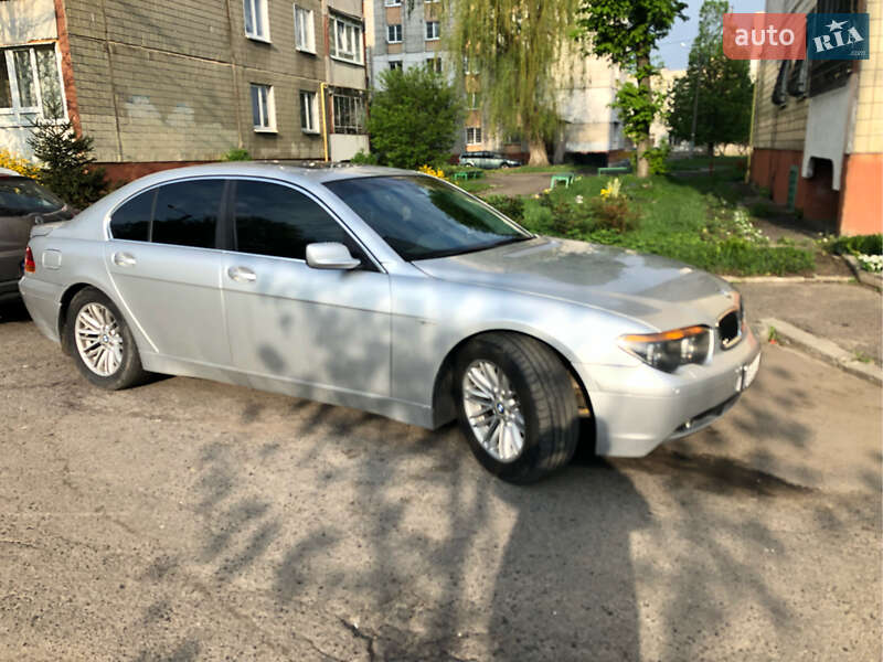 Седан BMW 7 Series 2002 в Львові