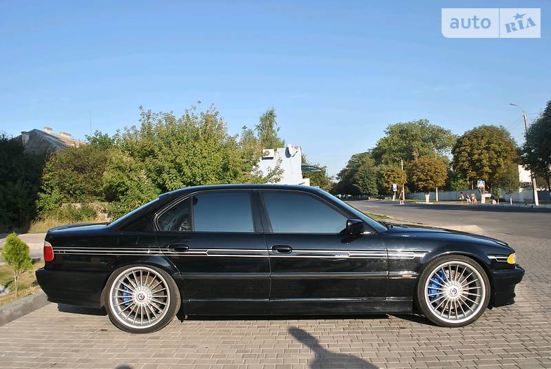 Седан BMW 7 Series 2001 в Староконстантинове