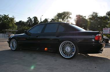Седан BMW 7 Series 2001 в 
