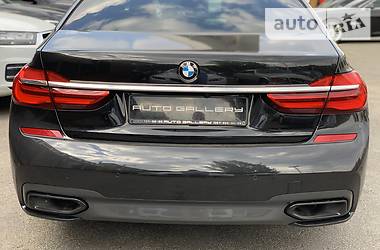 Седан BMW 7 Series 2016 в Киеве