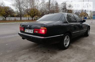 Седан BMW 7 Series 1994 в Луцке